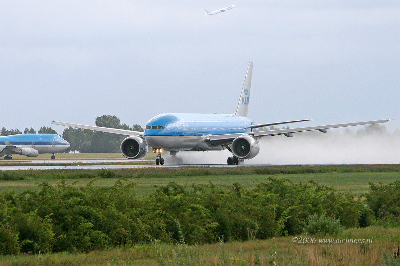 -KLM-PH-BQB