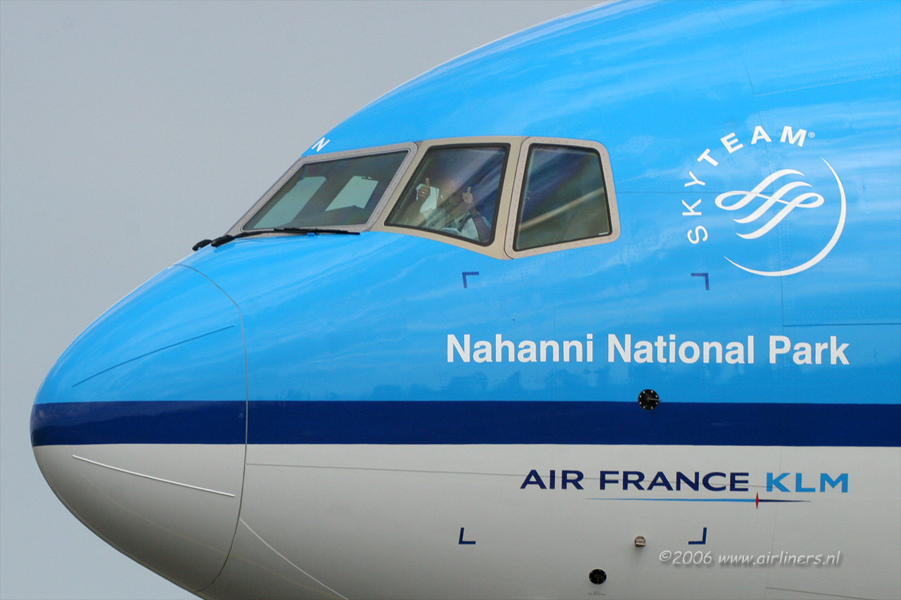 -KLM-PH-BQN