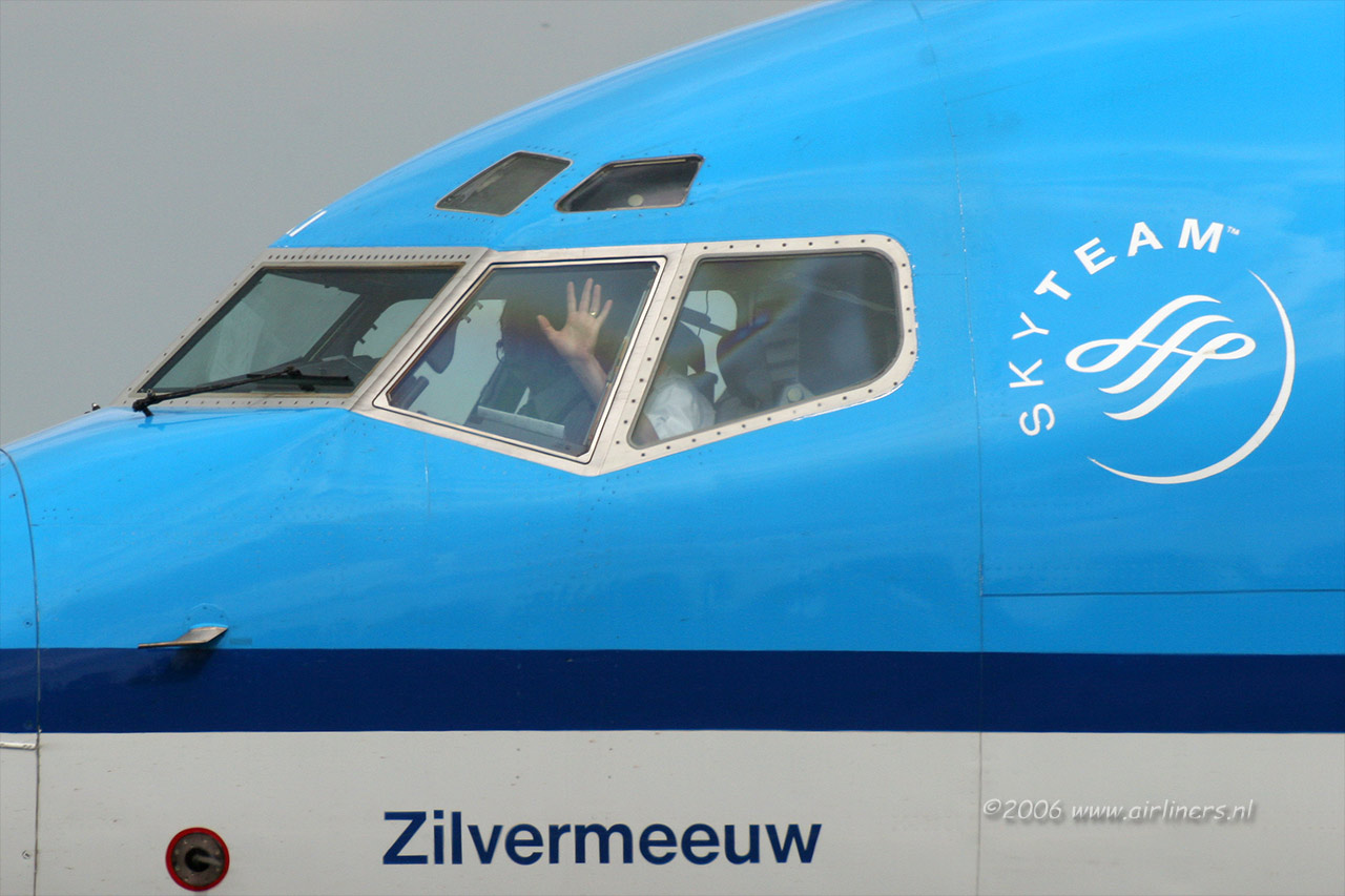 -KLM-PH-BXI