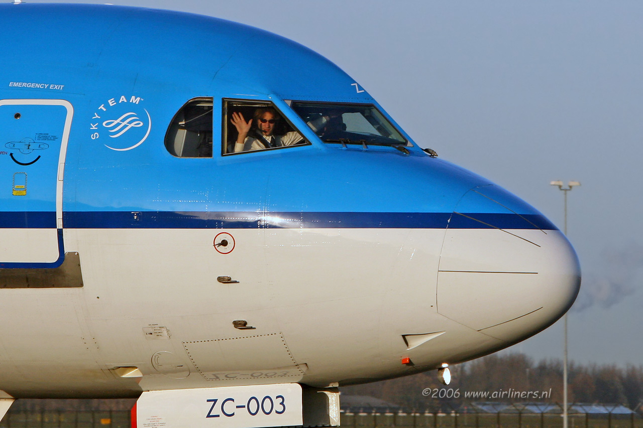 -KLM-PH-KZC